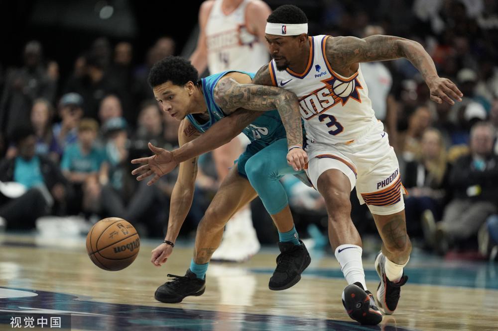 医院进行救 医院进行救