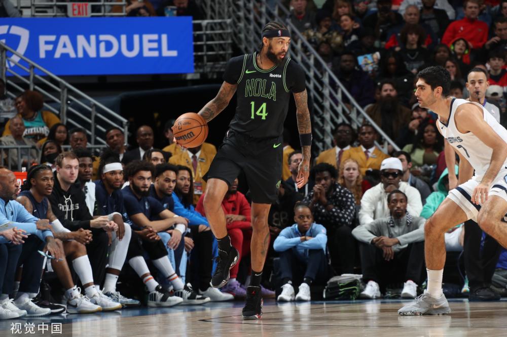 首的一些机 首的一些机